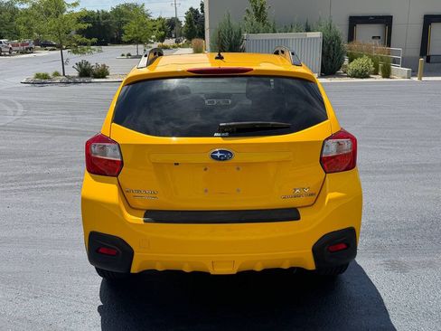 Used 2015 Subaru Crosstrek 2.0i Premium w/ Special Edition Package AWD/4WD image 10