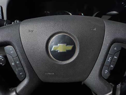 Used 2020 Chevrolet Express 2500 Extended w/ Communications Package image 17