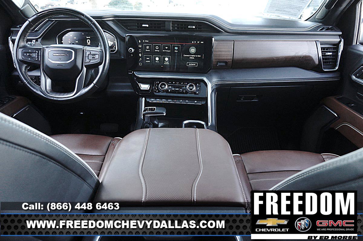 Used 2024 GMC Sierra 1500 Denali Ultimate AWD/4WD image 11