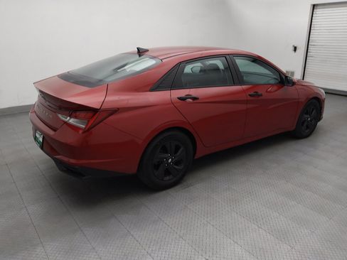 Used 2021 Hyundai Elantra SEL w/ Cargo Package FWD image 10