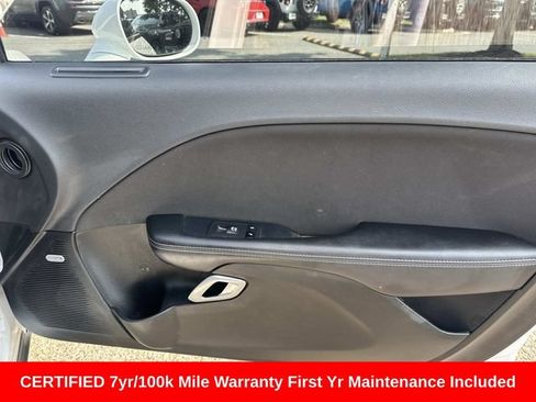 Used 2023 Dodge Challenger R/T w/ Blacktop Package RWD image 9