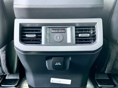 New 2026 Ford F250 Lariat w/ Lariat Premium Package image 16