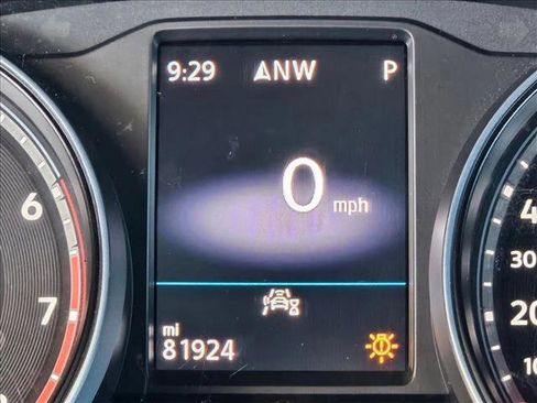 Used 2021 Volkswagen Atlas Cross Sport SE w/ Panoramic Sunroof Package image 10