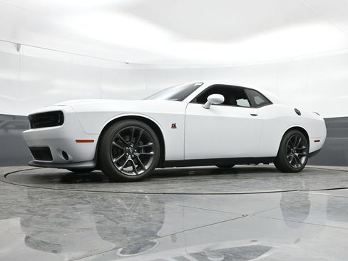Used 2021 Dodge Challenger R/T Scat Pack RWD image 46