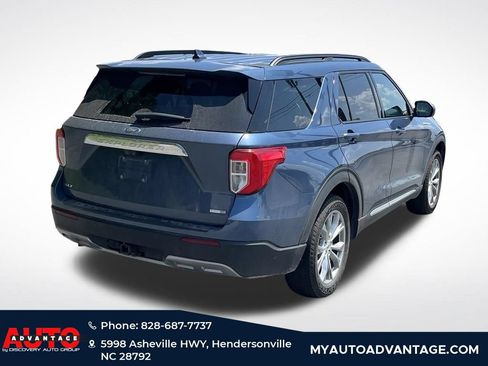 Used 2020 Ford Explorer XLT w/ Equipment Group 202A AWD/4WD image 3