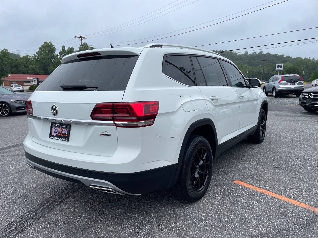 Used 2018 Volkswagen Atlas SE AWD/4WD image 8