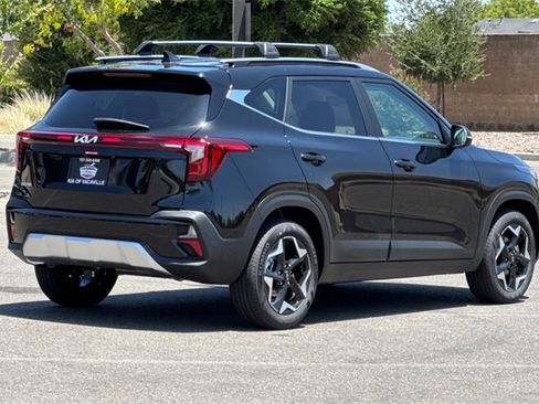 New 2025 Kia Seltos EX image 5