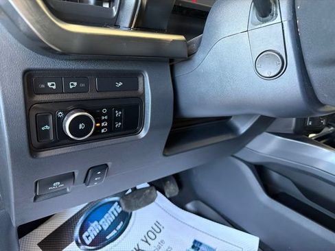 Used 2024 Ford F250 Lariat AWD/4WD image 25