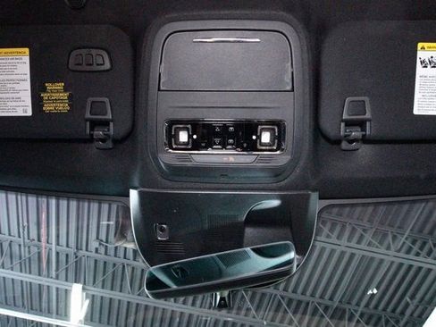 Used 2022 Lincoln Corsair Reserve w/ Equipment Group 201A image 8