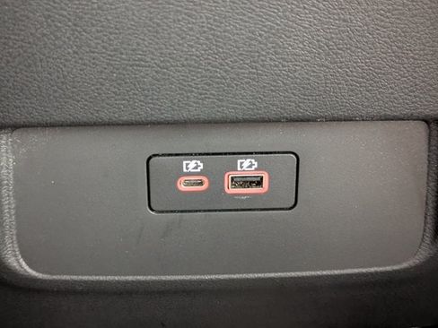 Certified 2025 Nissan Frontier SV AWD/4WD image 15