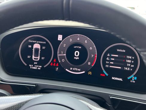 Certified 2025 Porsche Cayenne GTS AWD/4WD image 30