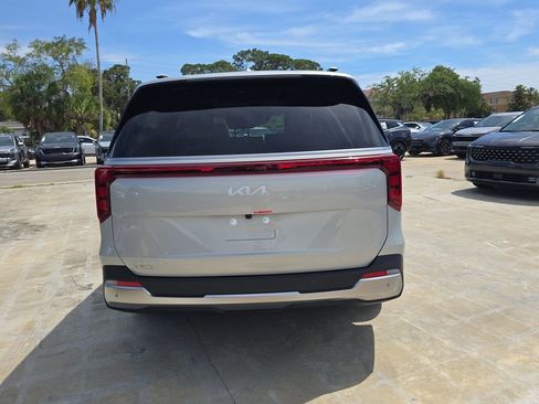 New 2026 Kia Carnival SX FWD image 7