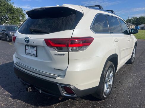 Used 2017 Toyota Highlander Limited AWD/4WD image 7