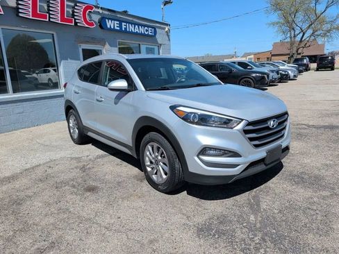 Used 2018 Hyundai Tucson SEL image 7