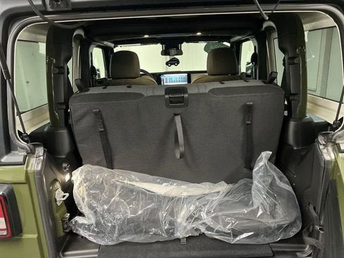 Used 2024 Jeep Wrangler Sport image 23