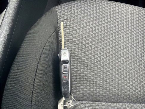 Certified 2024 Kia Soul LX image 36