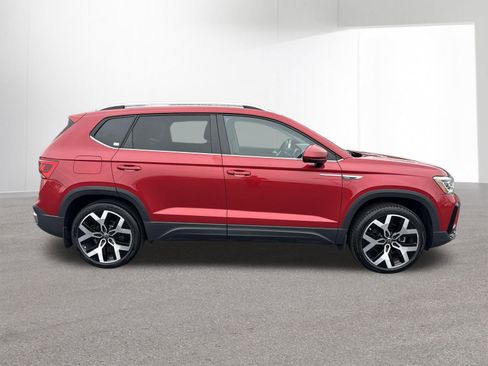 Used 2023 Volkswagen Taos SEL AWD/4WD image 10