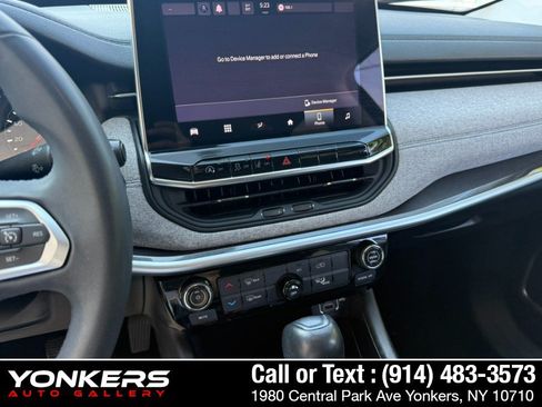 Used 2022 Jeep Compass Latitude AWD/4WD image 20