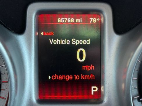 Used 2018 Dodge Journey SE w/ Connectivity Group FWD image 4