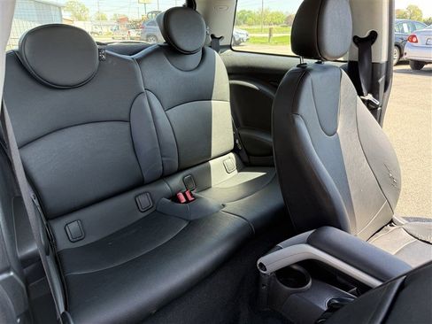 Used 2009 MINI Cooper Hardtop FWD image 6