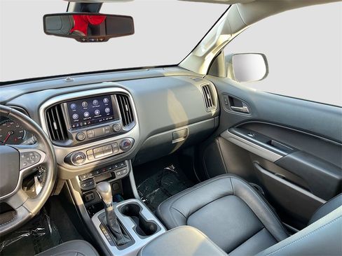 Used 2022 Chevrolet Colorado ZR2 w/ ZR2 Dusk Special Edition image 22