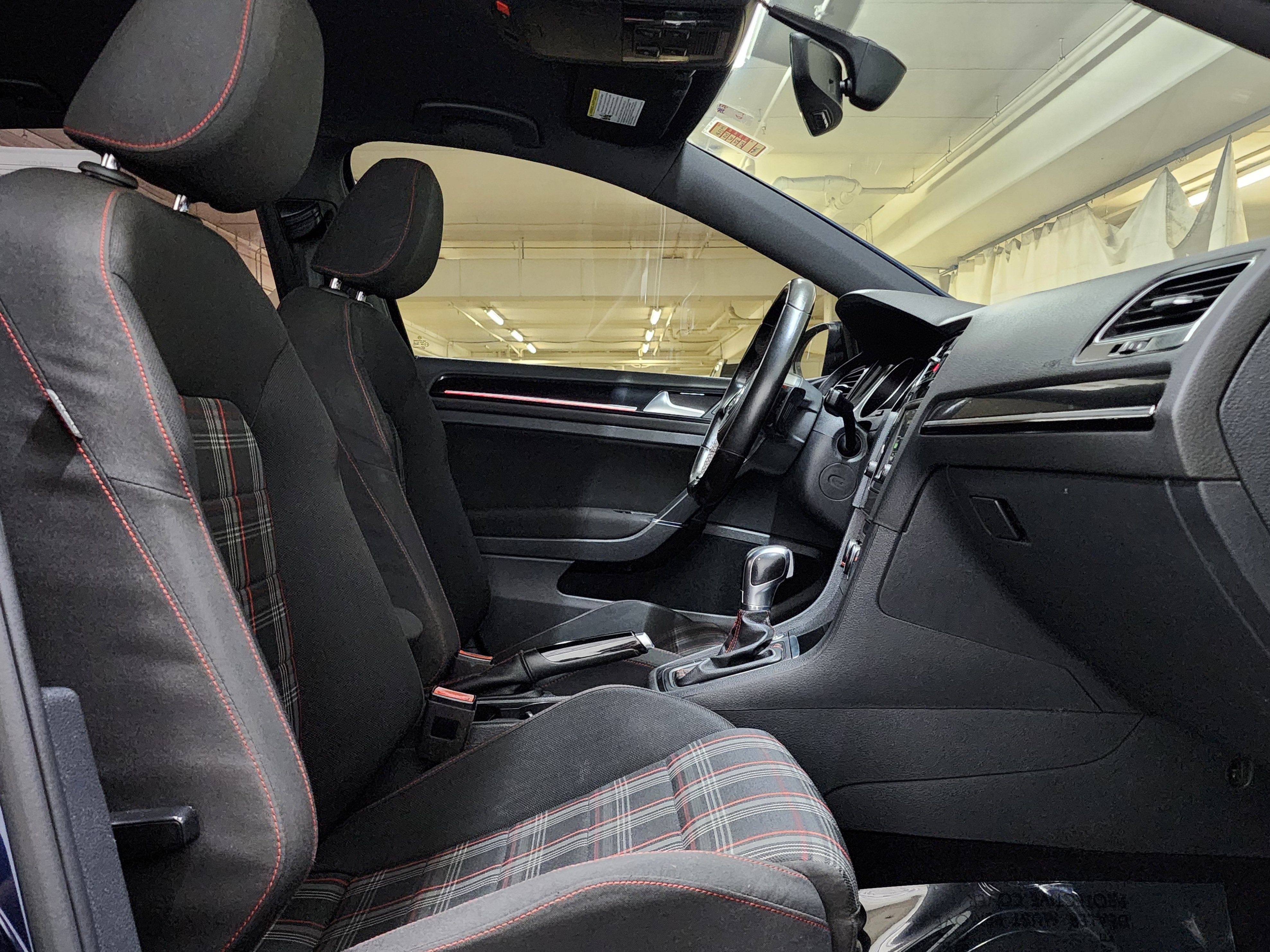 Used 2017 Volkswagen GTI S FWD image 24