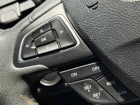 Used 2018 Ford Escape SEL FWD image 18