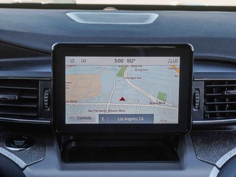 Used 2023 Ford Explorer Timberline w/ Timberline Technology Package AWD/4WD image 15