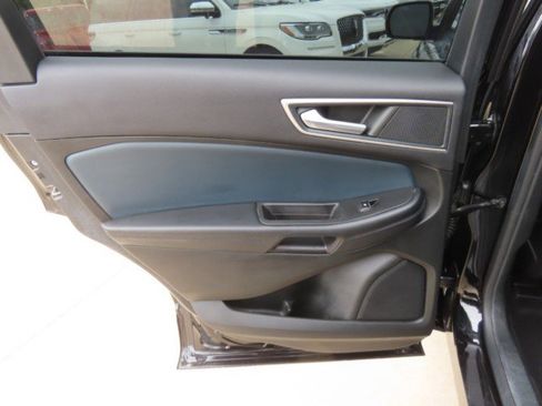 Used 2023 Ford Edge SEL w/ Sport Appearance Package AWD/4WD image 18