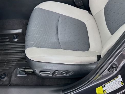 Certified 2023 Toyota RAV4 XLE w/ Convenience Package FWD image 13