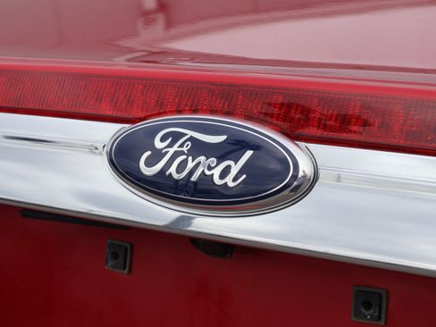 Used 2012 Ford Fusion Hybrid image 15