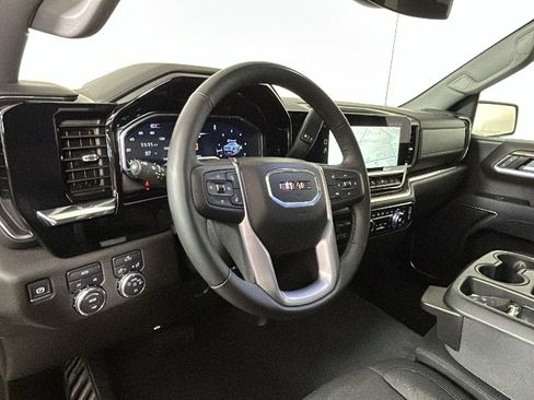 Used 2025 GMC Sierra 1500 Elevation AWD/4WD image 15
