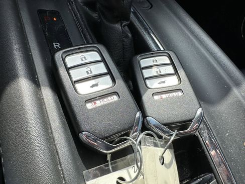 Used 2021 Honda HR-V EX-L image 14