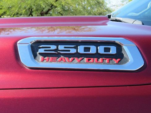 Used 2019 RAM 2500 Laramie AWD/4WD image 13