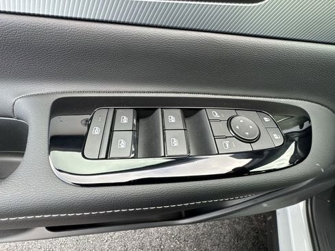 New 2026 Nissan Murano SL image 13