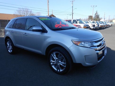 Used 2013 Ford Edge SEL image 3