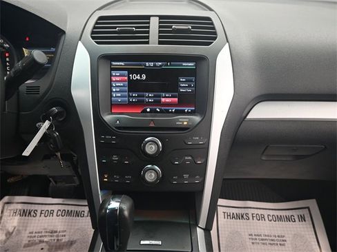Used 2012 Ford Explorer XLT image 19