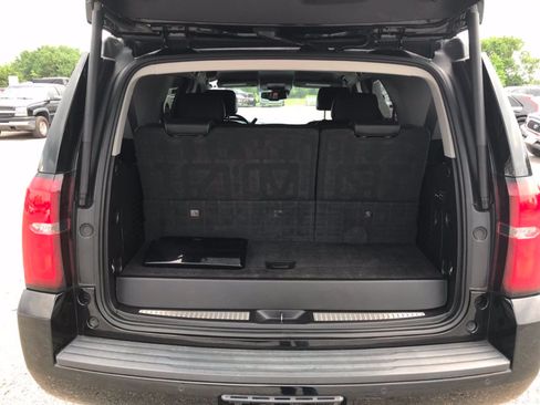 Used 2019 Chevrolet Tahoe LT w/ Luxury Package AWD/4WD image 33