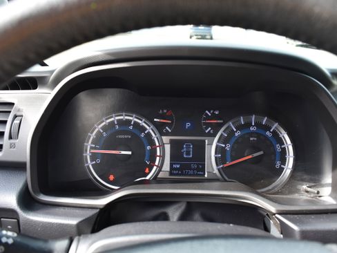 Used 2017 Toyota 4Runner Limited image 17