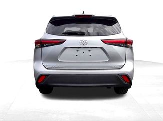 Certified 2024 Toyota Highlander LE AWD/4WD video 4