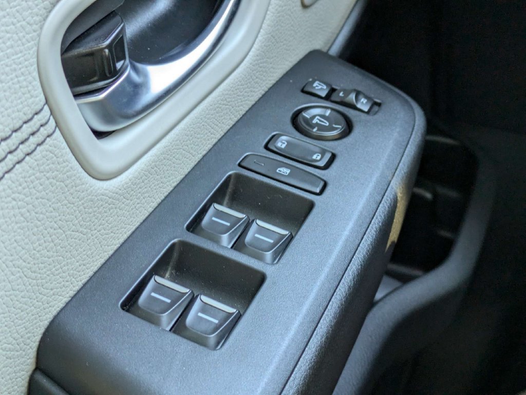 Used 2026 Honda Pilot Elite image 27