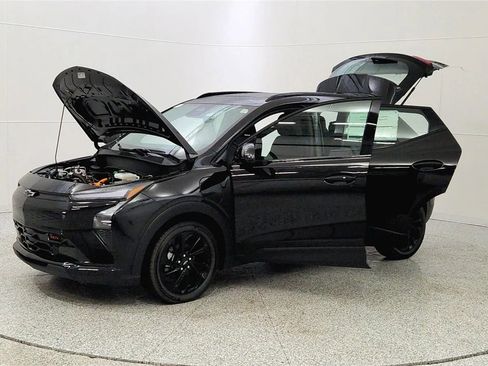New 2027 Chevrolet Bolt RS w/ Technology Package image 10
