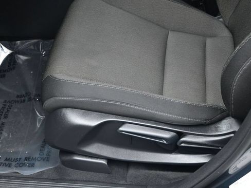 Used 2024 Honda CR-V LX image 13