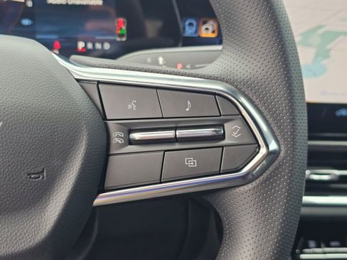 New 2026 Chevrolet Equinox EV LT image 32