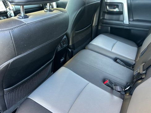 Certified 2024 Toyota 4Runner SR5 Premium w/ Moonroof Package AWD/4WD image 15