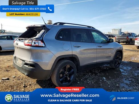 Used 2018 Jeep Cherokee Latitude w/ Altitude Package image 4