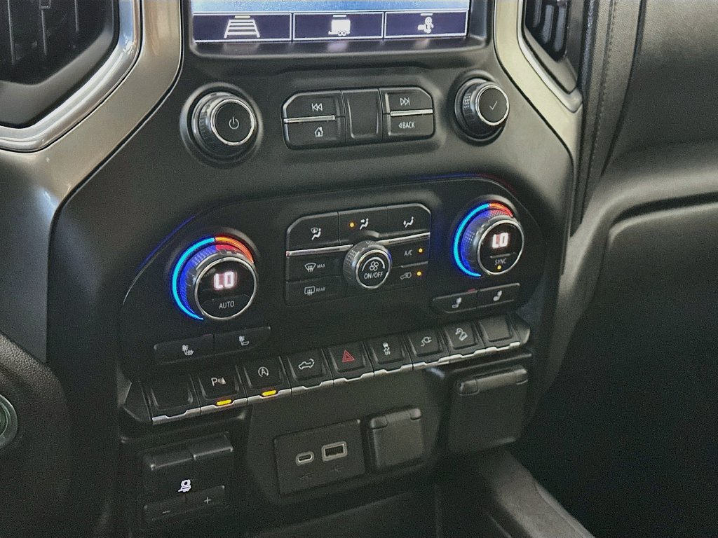 Used 2020 Chevrolet Silverado 1500 RST AWD/4WD image 18