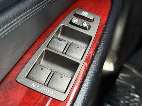 Used 2012 Lexus LS 460 AWD image 22