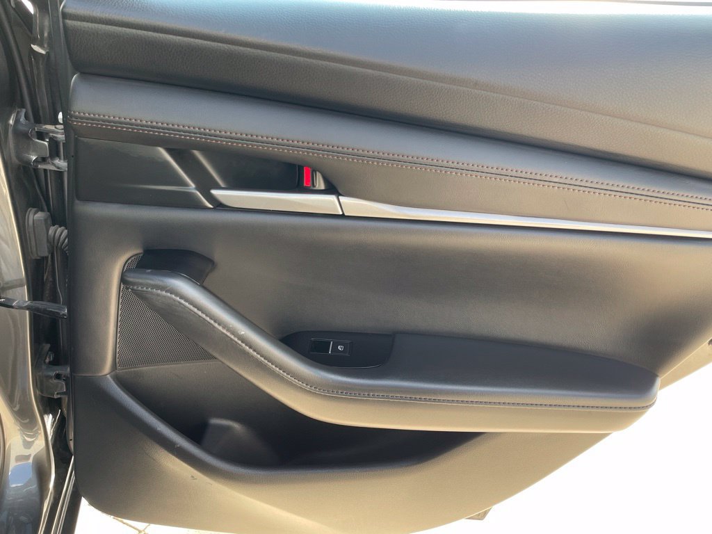 Used 2025 MAZDA MAZDA3 s FWD image 24
