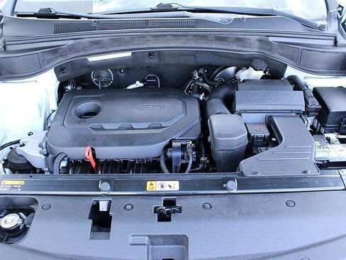 Used 2017 Hyundai Santa Fe Sport image 27